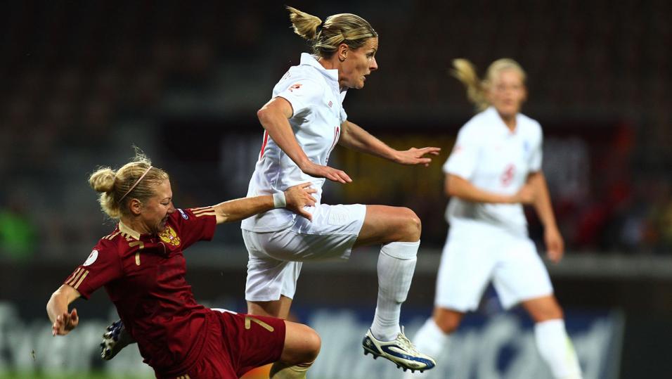 This Summer's World Cup | Kelly Smith